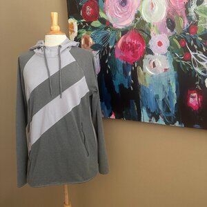 Halcyon Gray & Light Gray Colorblock Hoodie Sweatshirt Women's Size Large